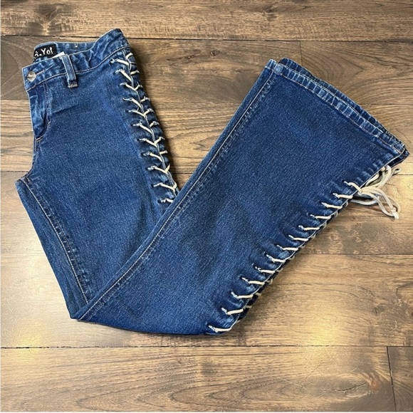 RARE Vintage Y2K Mudd Yo! Lace Up Jeans